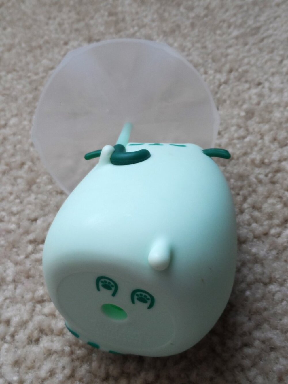 Pusheen Rainy Day Figurine - Picture 3 of 5